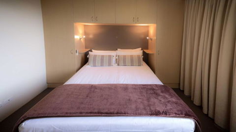 Aussie Resort - Accommodation Guide 3