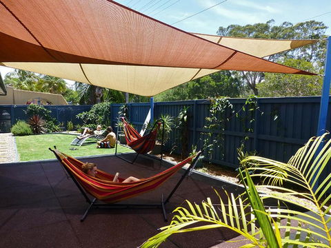 Aussitel Backpackers - Accommodation Guide 0