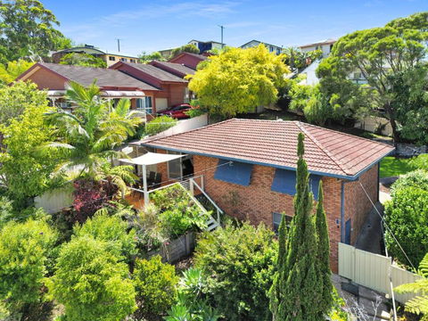 Avalon 2 - Accommodation Guide 1