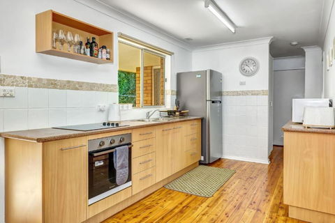 Avalon 2 - Accommodation Guide 4