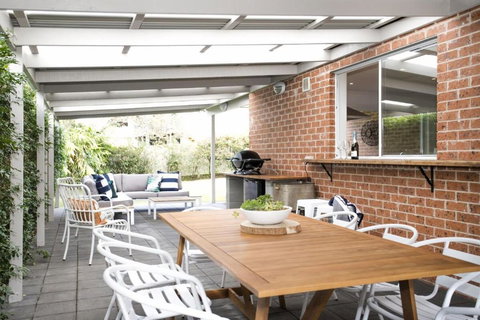 Avenue 36 - Accommodation Asia 2