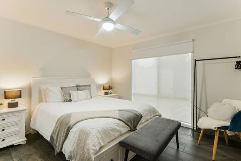 Avenue Family Retreat - Accommodation Guide 3