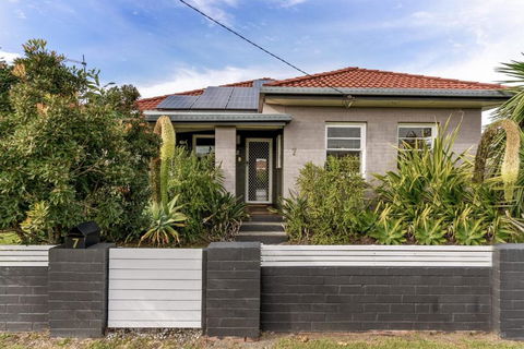 Avondale 7 Cashmore Street - Accommodation Guide 0