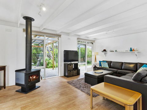 Avonlea Sorrento Holiday House - Accommodation Guide 1