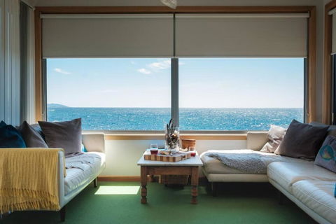 Awesome Beach House Bicheno - Accommodation Guide 0