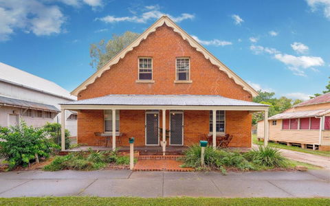 Azile 1875 Heritage Victorian Duplex - Accommodation Guide 3