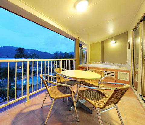 At Boathaven Bay Holiday Apartments - Accommodation Guide 3
