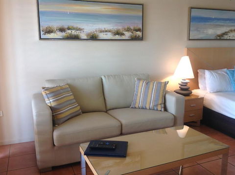 At Boathaven Bay Holiday Apartments - Accommodation Guide 4