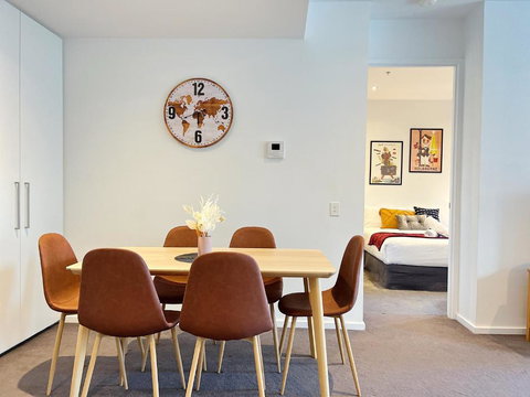 Astonishing Southbank Pearl Tower Residences Near Crown Casino - Accommodation Asia 3