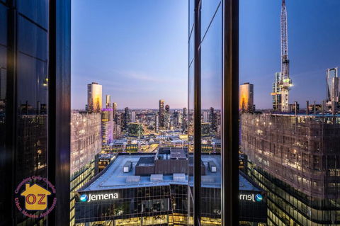 Aussie Escape Apartments-Skyline Collins Tower - Accommodation Guide 0