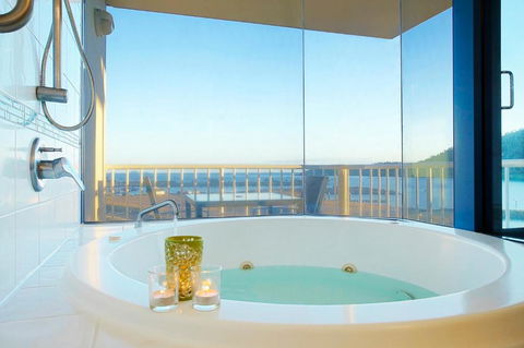 At Whitsunday Vista Holiday Apartments - Accommodation Guide 3