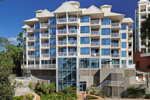 At Whitsunday Vista Holiday Apartments - Accommodation Guide 0