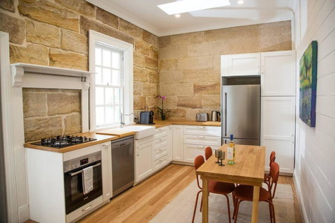Balmain Sandstone Cottage - Accommodation Guide 3