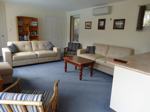 Bambra Reef Lodge - Accommodation Guide 3