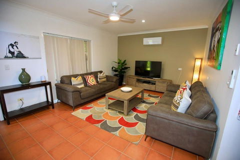 BankSea Holiday Home - Accommodation Asia 2