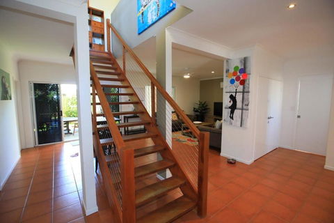 BankSea Holiday Home - Accommodation Asia 1