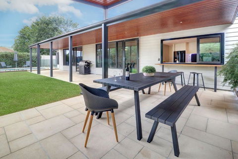 Banksia House - Accommodation Asia 3