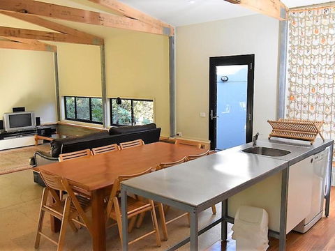 Banksias At Waratah Bay - Accommodation Asia 2