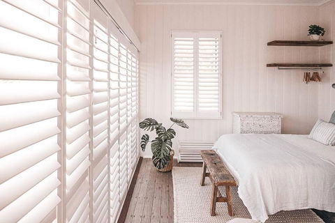 BAY PROPERTIES . Beach House Yamba - Accommodation Guide 1