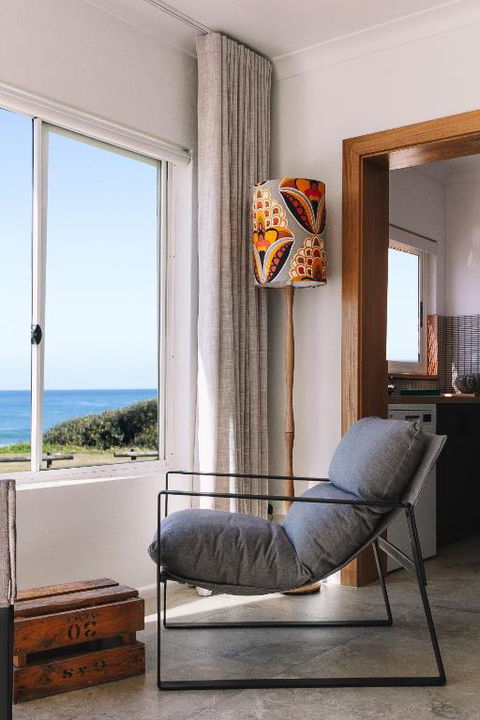 BAY PROPERTIES . Ocean Sounds - Accommodation Guide 0