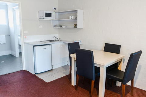 Balan Village Motel - Accommodation Asia 1