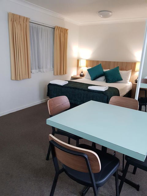 Southport Motel & Apartments - Accommodation China 5