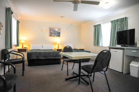 Southport Motel & Apartments - Accommodation China 21