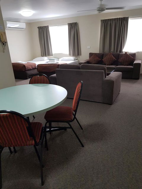 Southport Motel & Apartments - Accommodation China 11