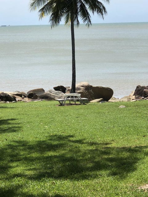 Cairns Beach House Our Oasis - Accommodation Asia 5