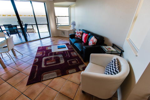 La Promenade - Accommodation Asia 32