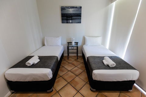 La Promenade - Accommodation Asia 37