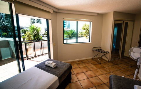 La Promenade - Accommodation Asia 5
