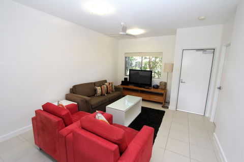 Beachside Apartment 5 - Accommodation China 11
