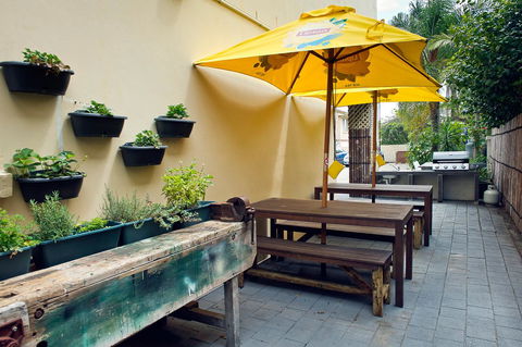 Burleigh Gold Coast Motel - Accommodation Asia 22