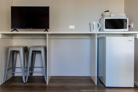 Burleigh Gold Coast Motel - Accommodation Asia 4