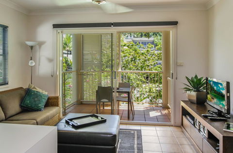 Port Douglas Apartments - Adults Only Oasis - Accommodation Guide 33