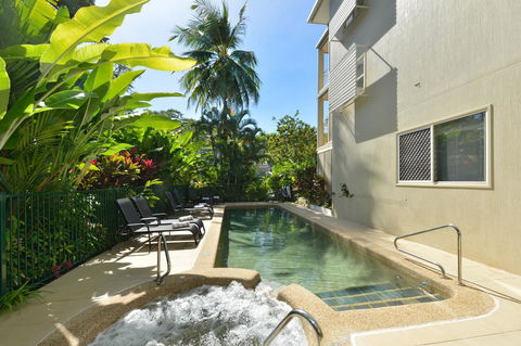 Port Douglas Apartments - Adults Only Oasis - Accommodation Guide 22