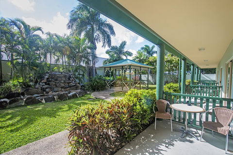 Shamrock Gardens Motel - Accommodation Guide 5