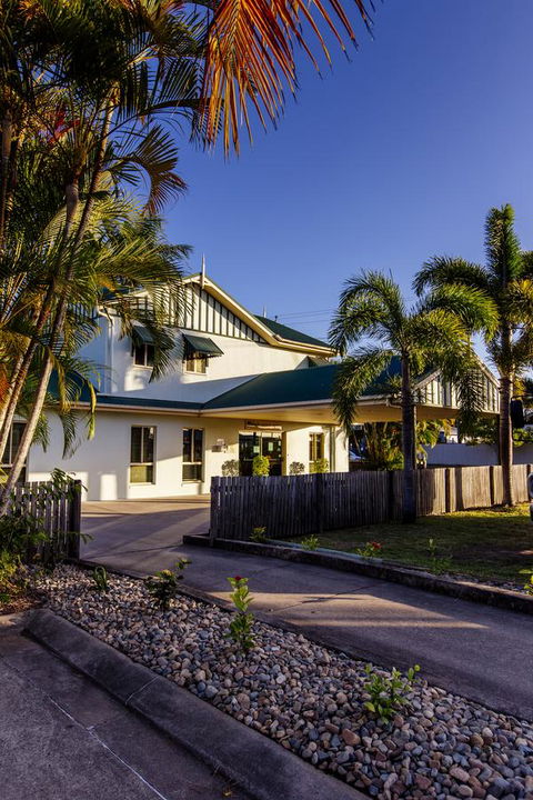 Shamrock Gardens Motel - Accommodation Guide 0