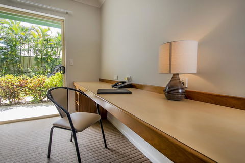 Shamrock Gardens Motel - Accommodation Guide 1