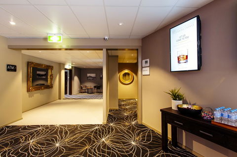 Shamrock Gardens Motel - Accommodation Guide 9