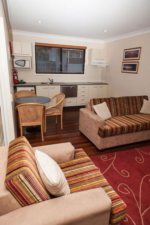Eastgate On The Range Motel - Accommodation Asia 10