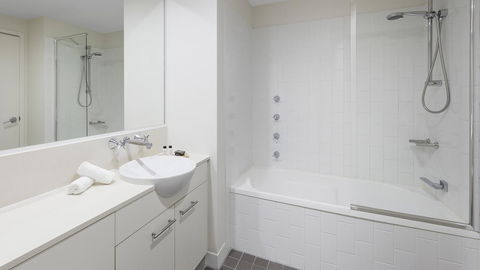 Apartments @ 212 Margaret - Accommodation Asia 11