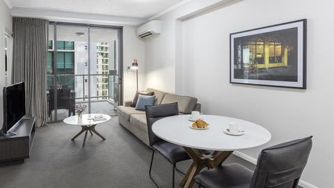 Apartments @ 212 Margaret - Accommodation Asia 7