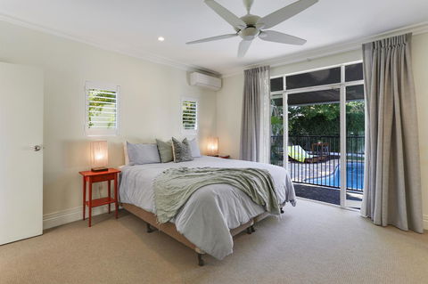 The Shack Noosa - Accommodation Asia 8
