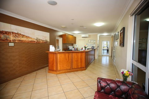 Roma Explorers Inn - Accommodation Asia 5