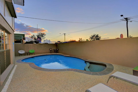 Chalet Motor Inn - Accommodation China 11