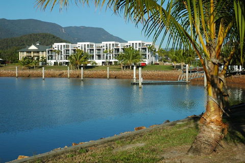 Hinchinbrook Holiday Apartments - Accommodation Asia 22