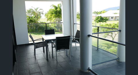 Hinchinbrook Holiday Apartments - Accommodation Asia 36