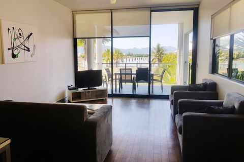 Hinchinbrook Holiday Apartments - Accommodation Asia 4